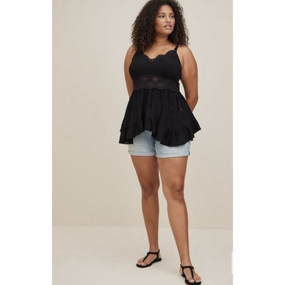 Torrid Babydoll Eyelet W/lace Detail Top - Size 00 -M/L - Black - Picture 2 of 10